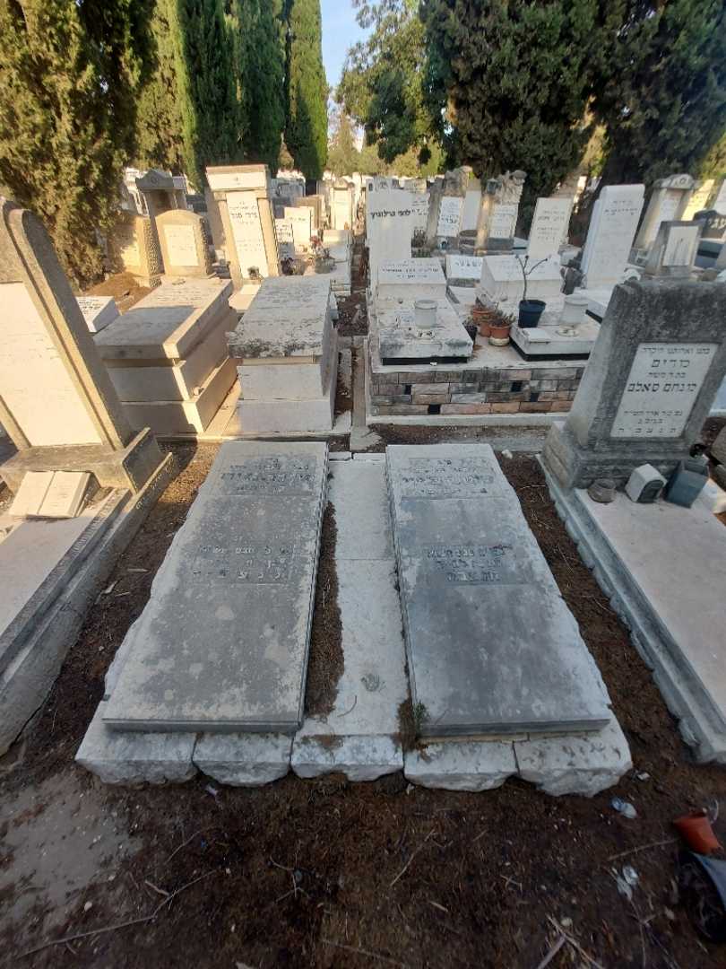 קברו של שושנה צאירי. תמונה 2