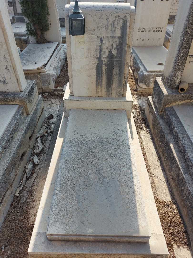 קברו של יוסף צ'לבון