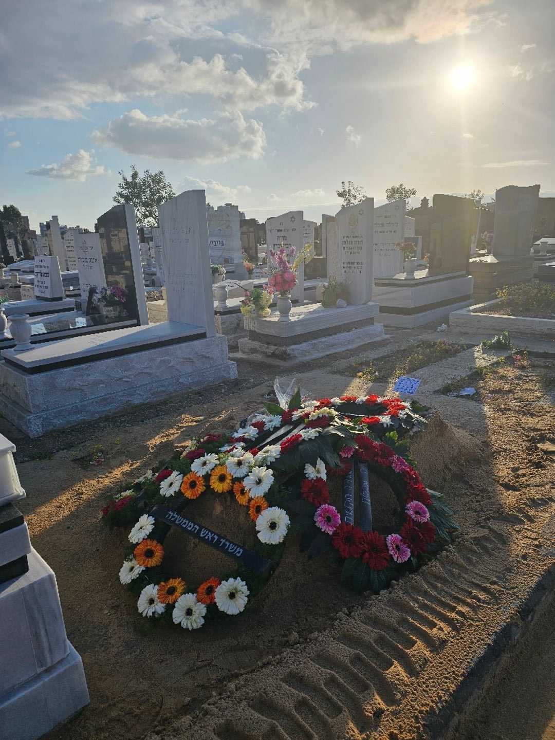 קברו של חיים ויקטור חליפה. תמונה 3