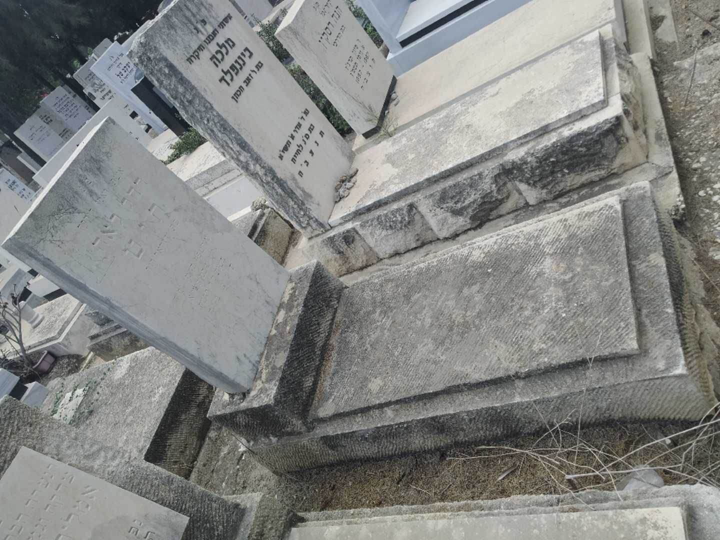 קברו של רחל לאה חיט